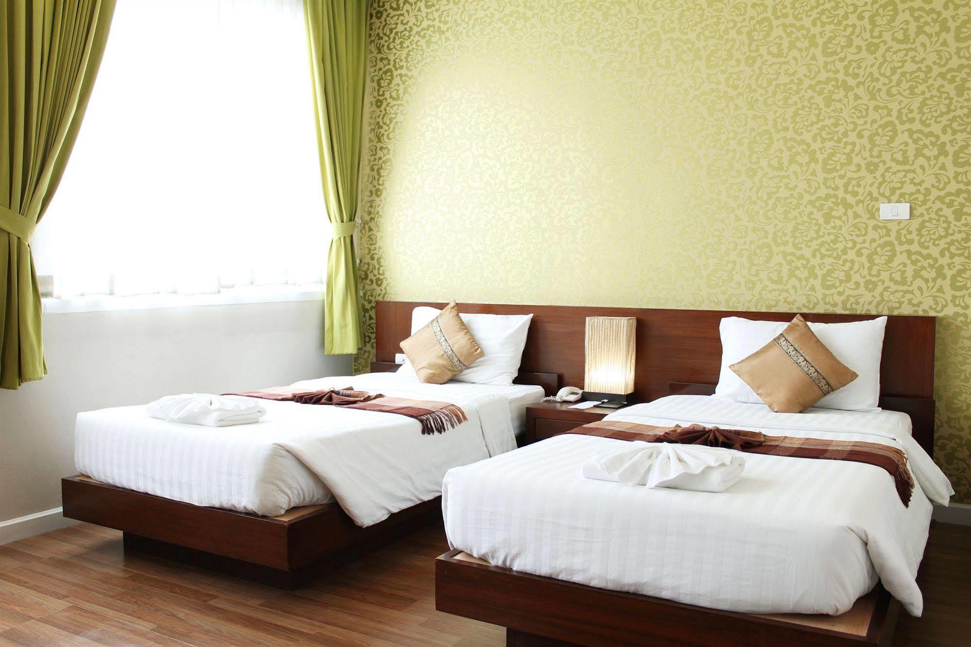 Baiyoke Ciao Hotel Chiang Mai Exterior foto